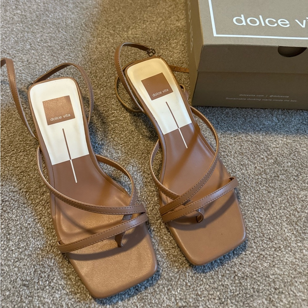 Dolce Vita Brown Baylor caramel heel- size 7.5